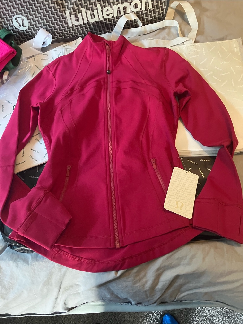 NWT Lululemon Define Jacket *Luon, Sz 8, RUBY RED